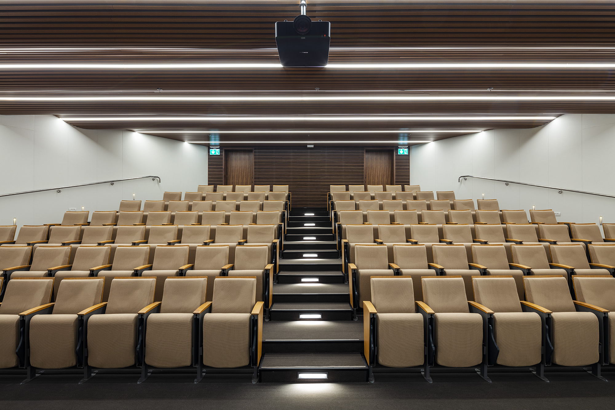 Schmidt Hall